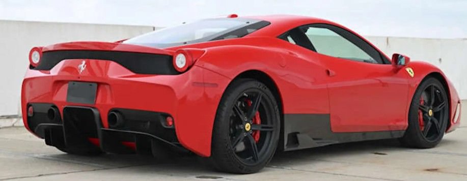 Used 2015 Ferrari 458 Speciale Coupe RWD image 2