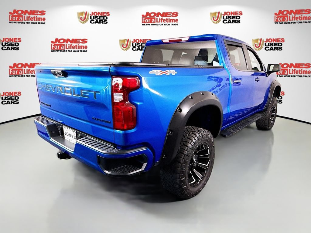 Used 2022 Chevrolet Silverado 1500 Custom w/ LPO, Dark Essentials Package AWD/4WD image 14