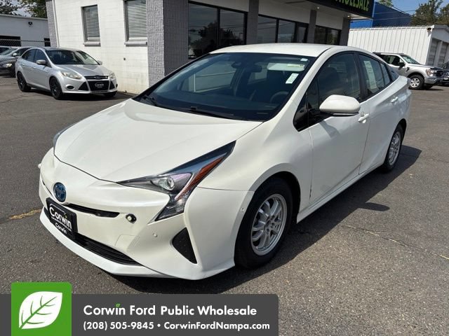 Used 2018 Toyota Prius Two w/ Prius Two Safety Plus Package FWD 360° Tour