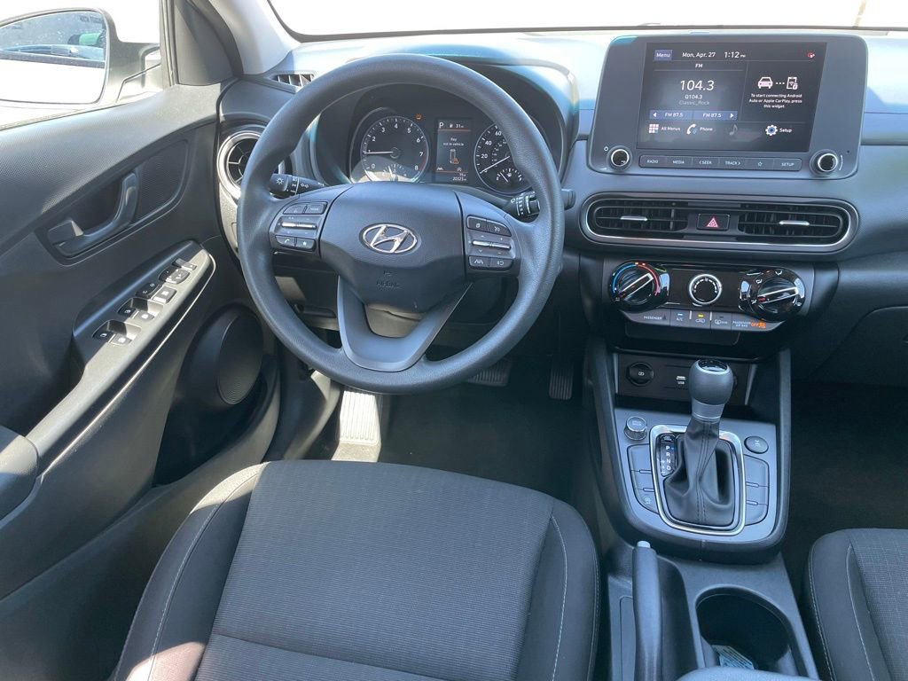 Used 2023 Hyundai Kona SEL w/ Cargo Package AWD/4WD image 8