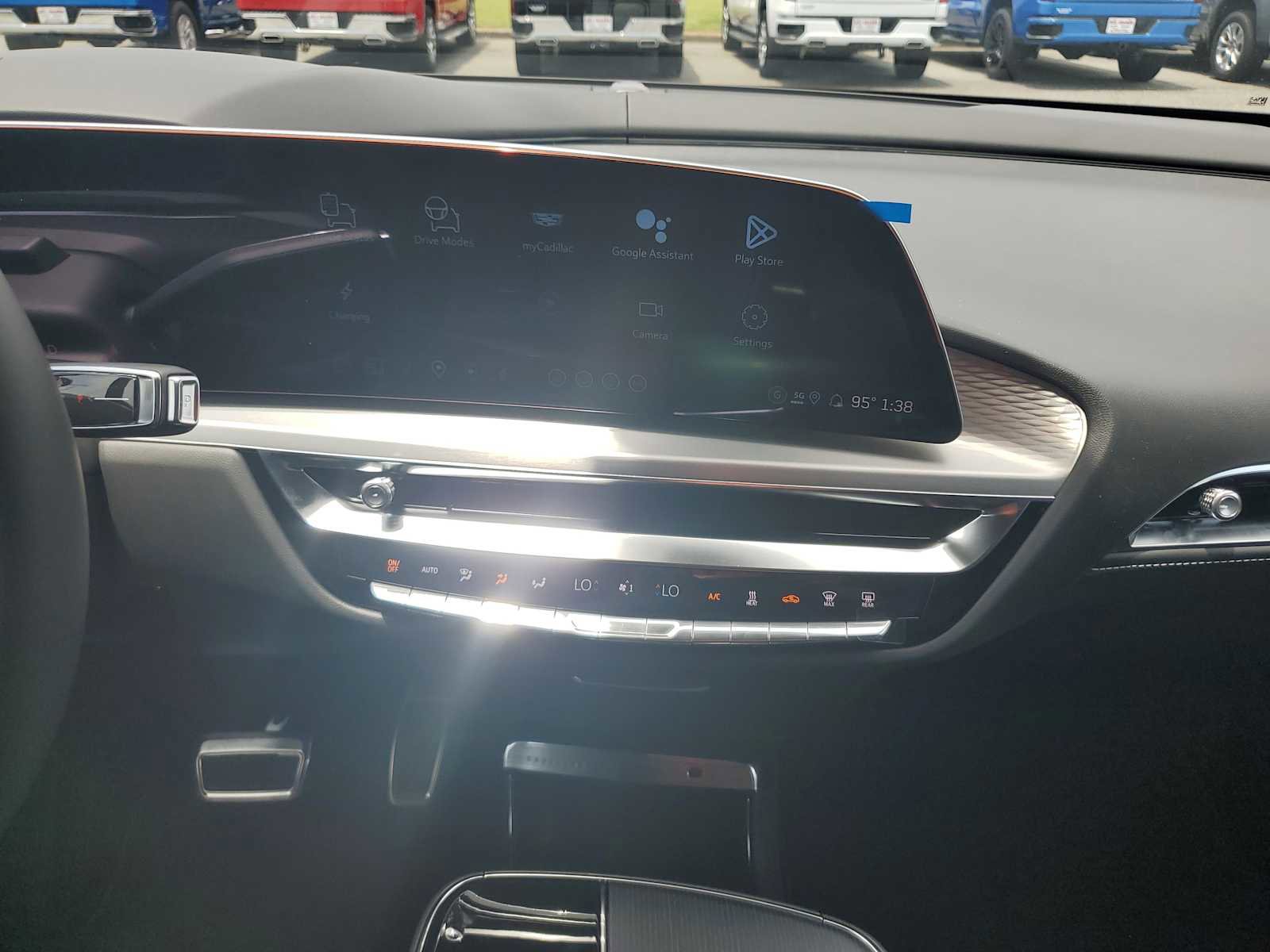 New 2026 Cadillac Lyriq V image 12