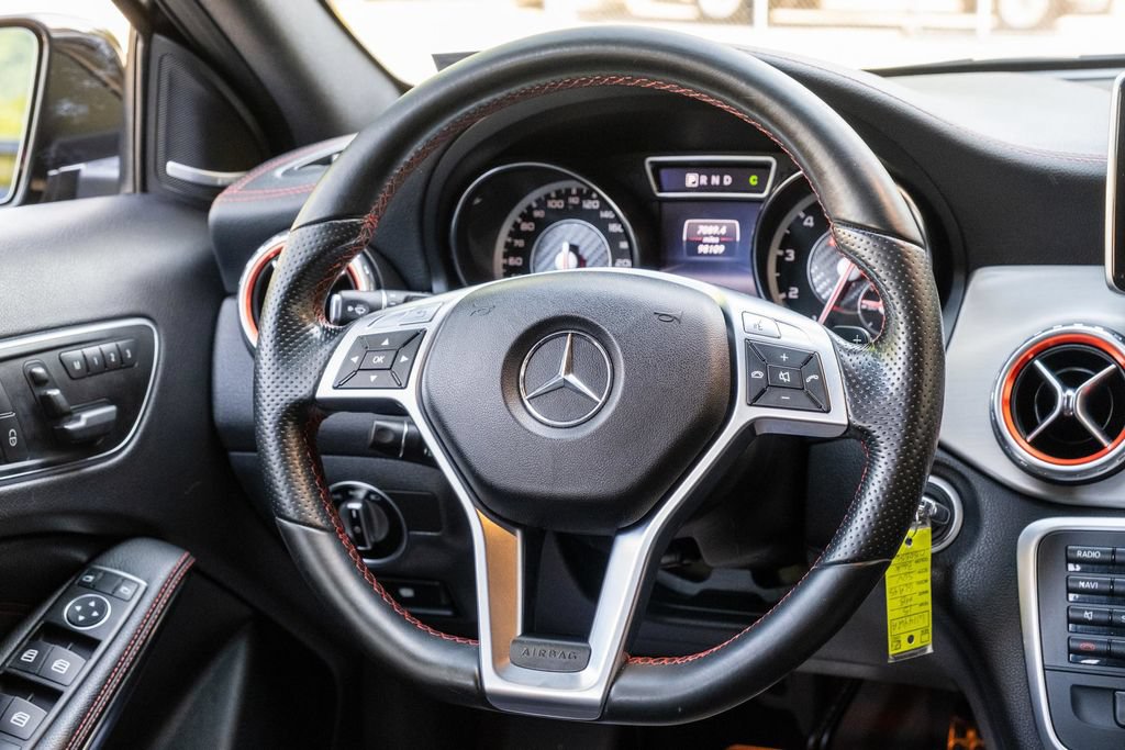 Used 2015 Mercedes-Benz GLA 45 AMG 4MATIC image 25