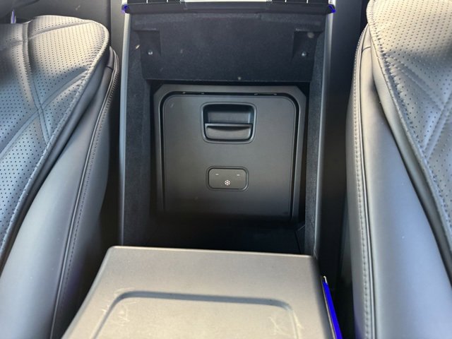 Certified 2024 Mercedes-Benz Maybach S 680 4MATIC image 21