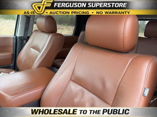 Used 2014 Toyota Sequoia Platinum image 11
