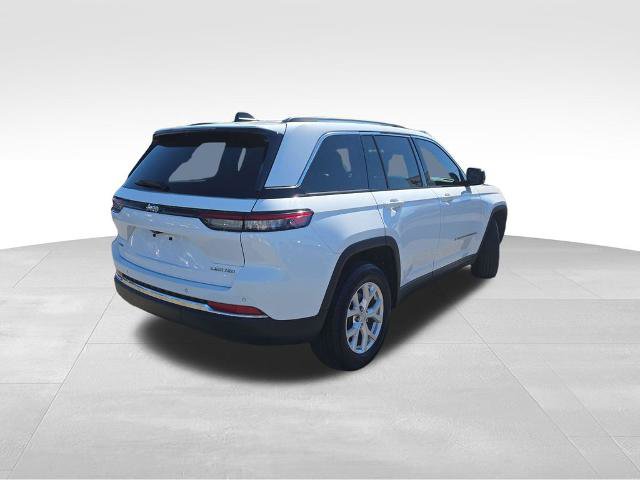 Used 2023 Jeep Grand Cherokee Limited AWD/4WD image 8