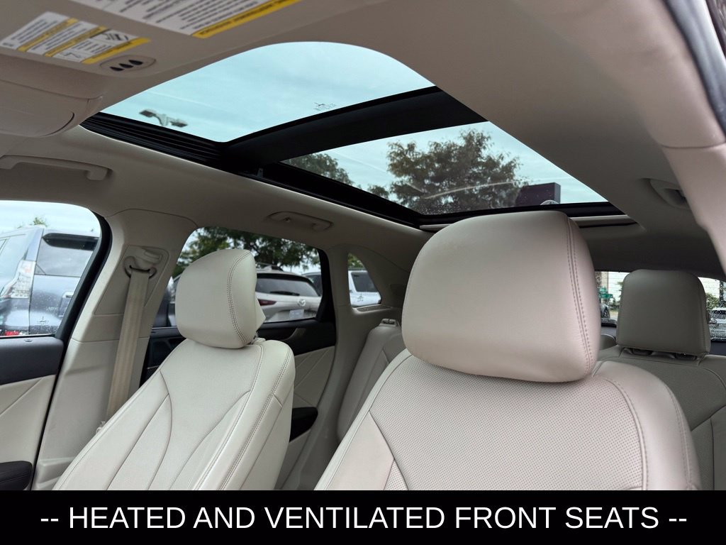 Used 2019 Lincoln MKC Reserve w/ MKC Climate Package AWD/4WD image 8
