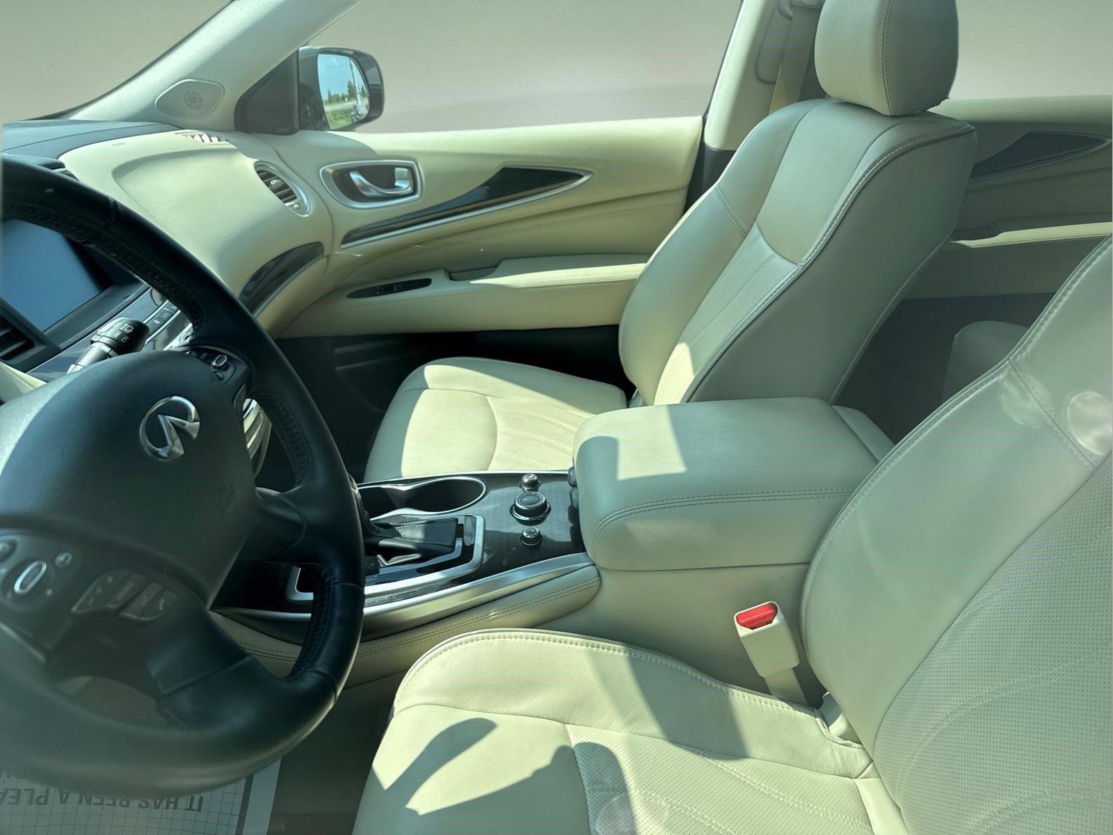 Used 2020 INFINITI QX60 Luxe w/ Essential Package AWD/4WD image 5