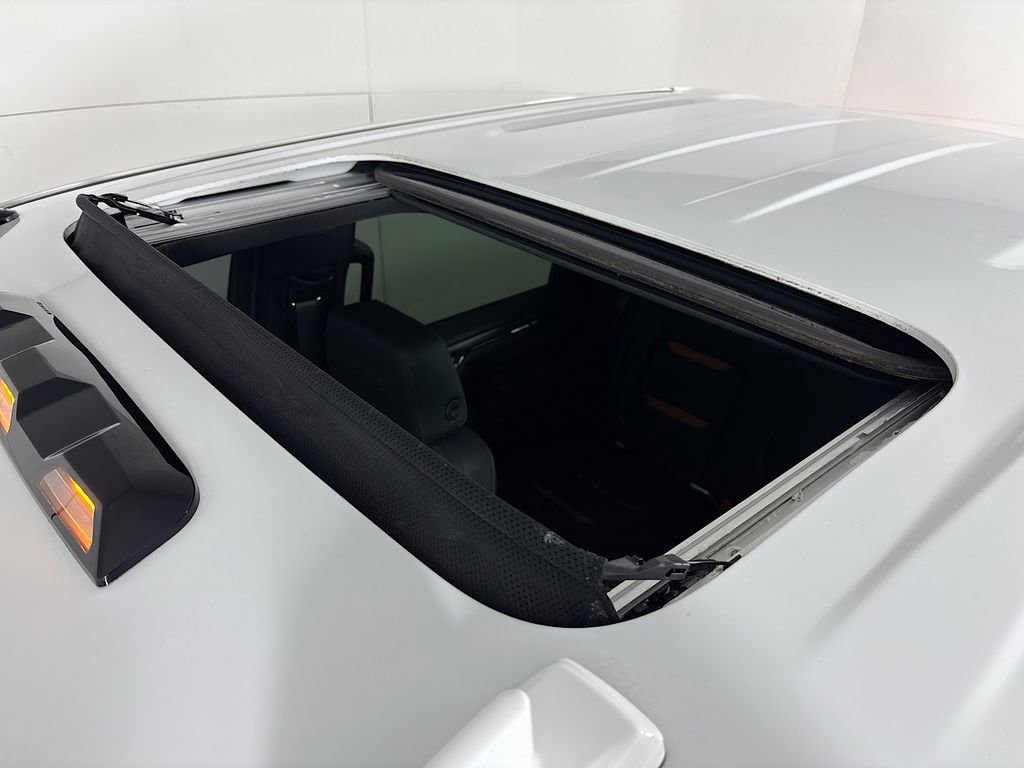 Used 2024 GMC Sierra 3500 AT4 w/ AT4 Premium Plus Package image 27