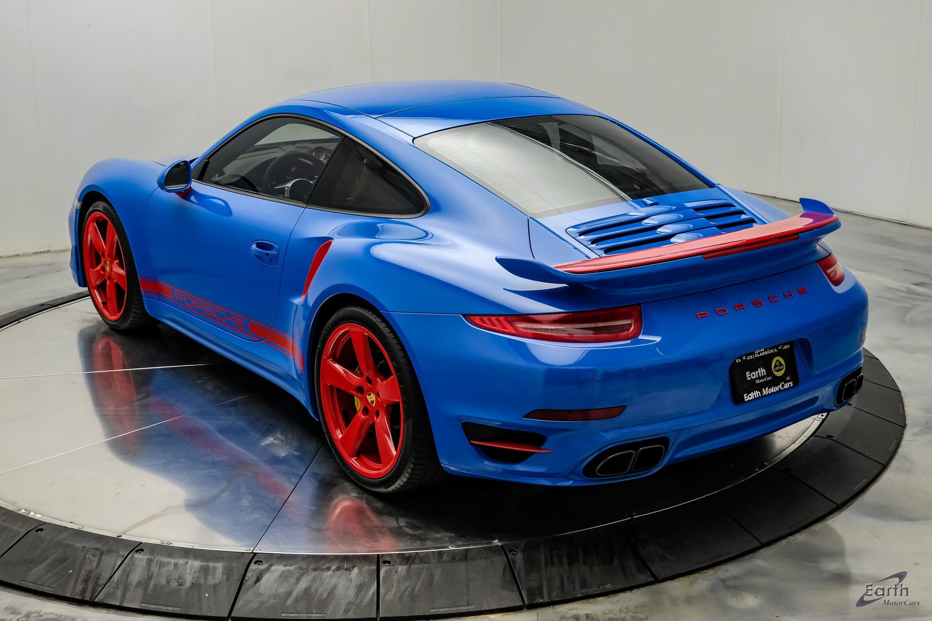 Used 2016 Porsche 911 Turbo S AWD/4WD image 14