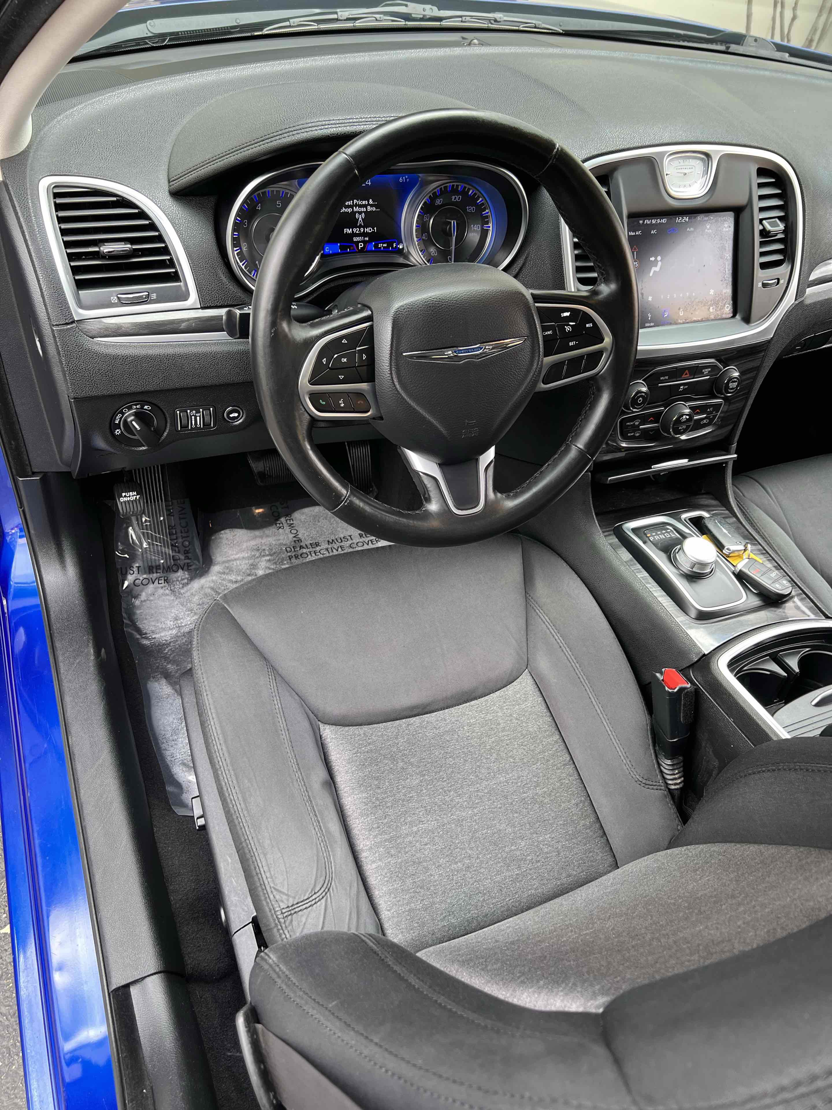 Used 2019 Chrysler 300 Touring w/ Sport Appearance Package image 24