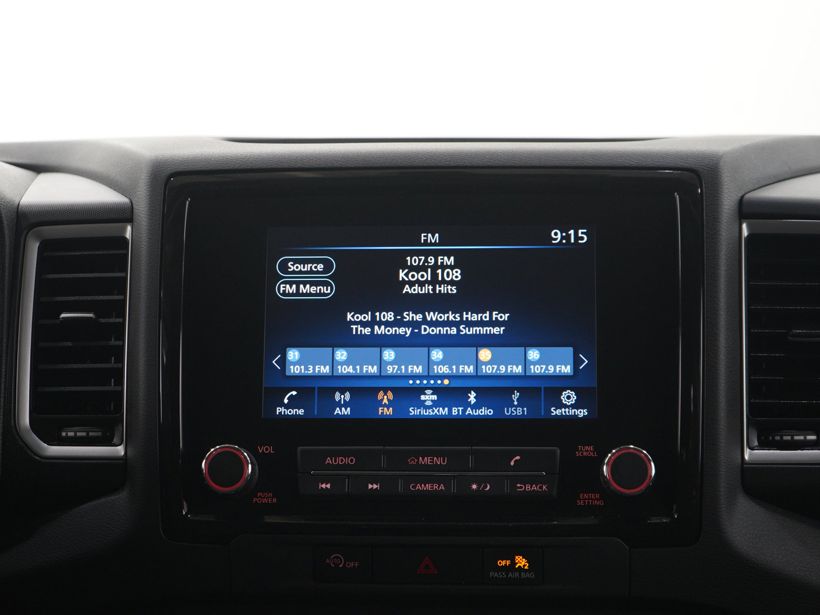 Used 2023 Nissan Frontier SV w/ SV Convenience Package AWD/4WD image 16