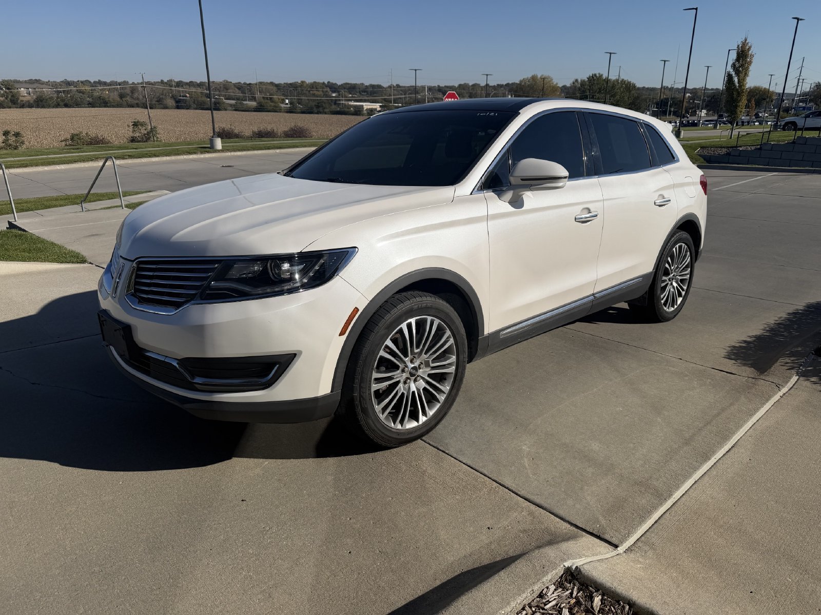 Used 2016 Lincoln MKX Reserve w/ Driver Assistance Package
