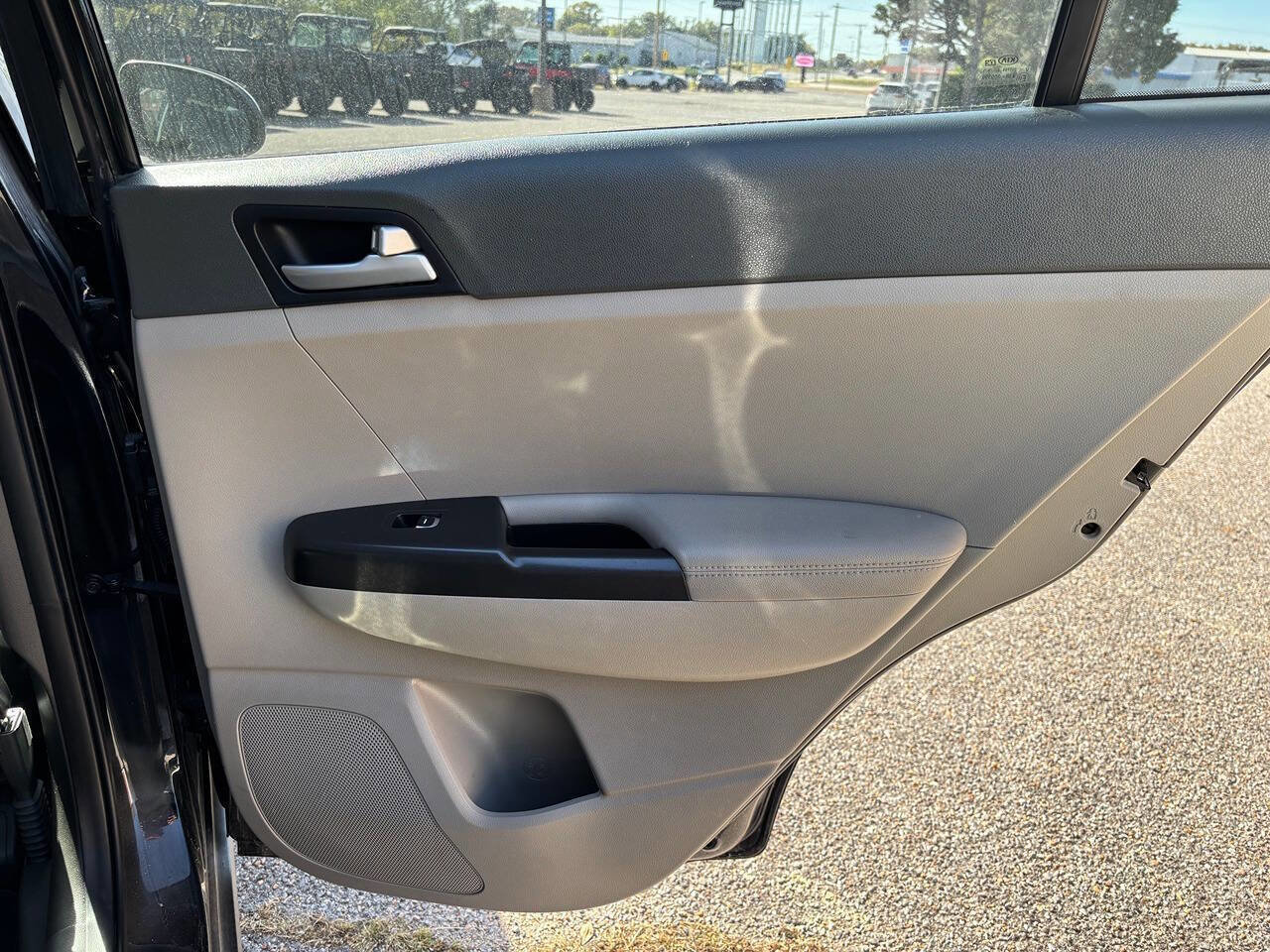 Used 2017 Kia Sportage LX image 18