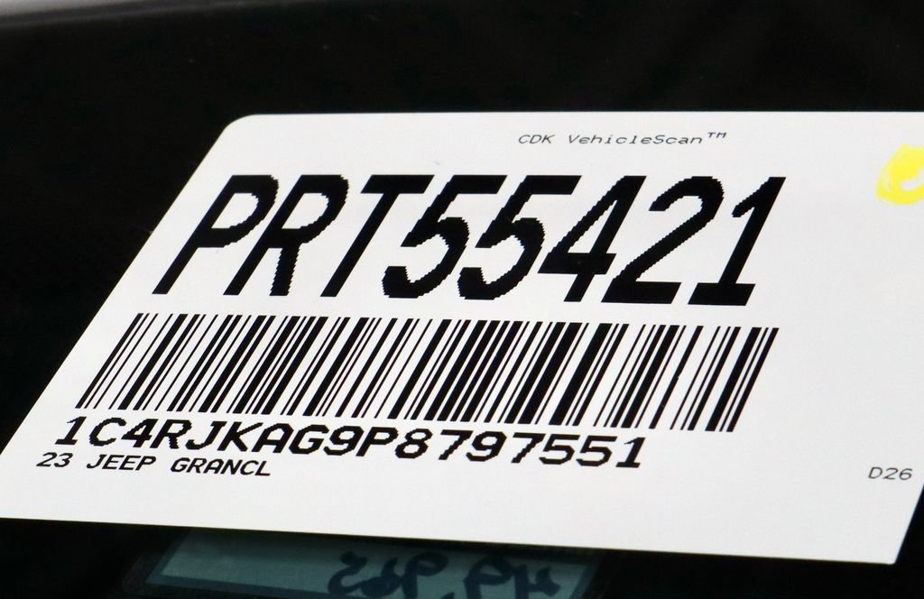 Used 2023 Jeep Grand Cherokee L Laredo AWD/4WD image 35