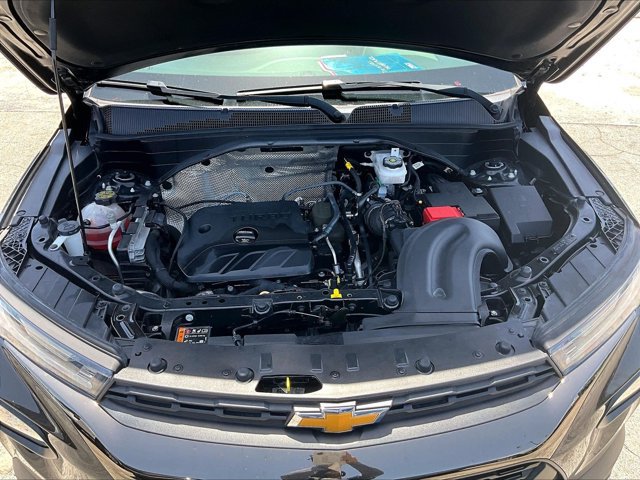 Certified 2021 Chevrolet TrailBlazer ACTIV w/ Sun and Liftgate Package AWD/4WD image 11
