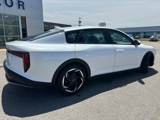 Used 2025 Kia K4 EX FWD image 15