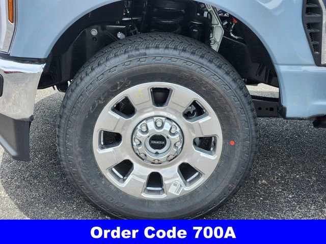 New 2026 Ford F250 King Ranch w/ Chrome Package AWD/4WD image 10