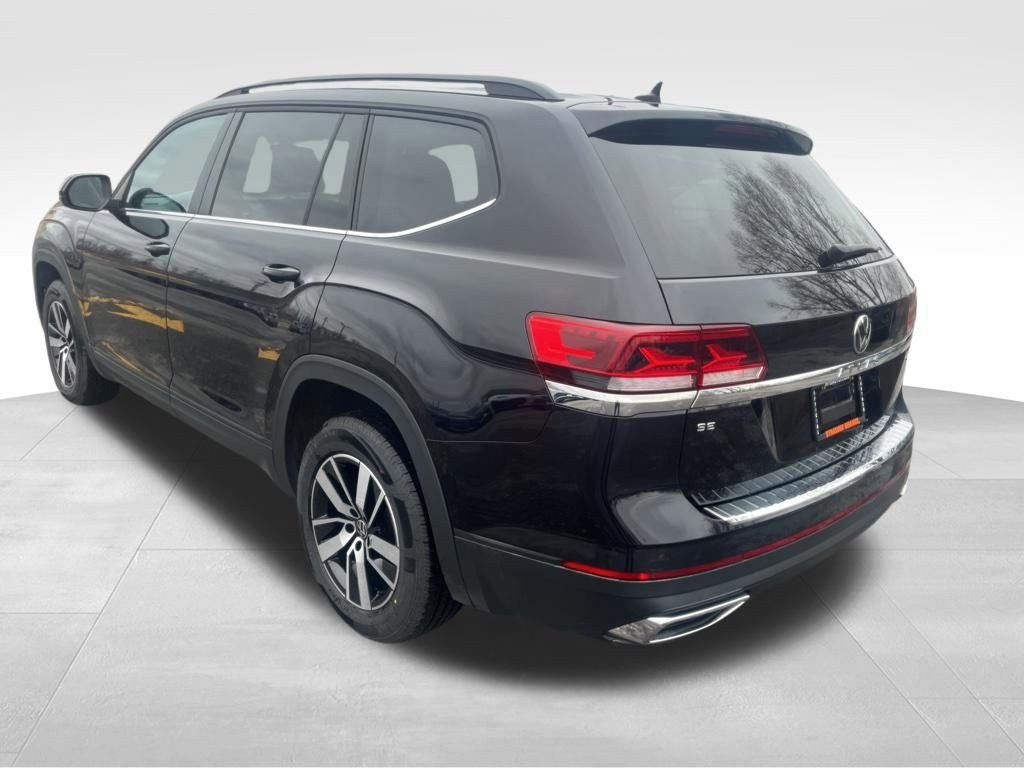 Used 2023 Volkswagen Atlas SE image 5