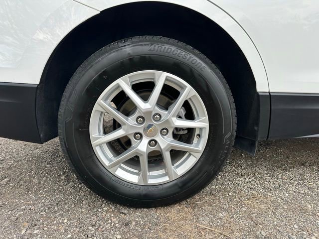 Used 2024 Chevrolet Equinox LT image 8