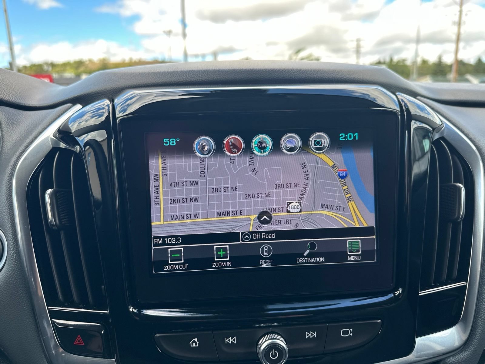Used 2018 Chevrolet Traverse Premier AWD/4WD image 55