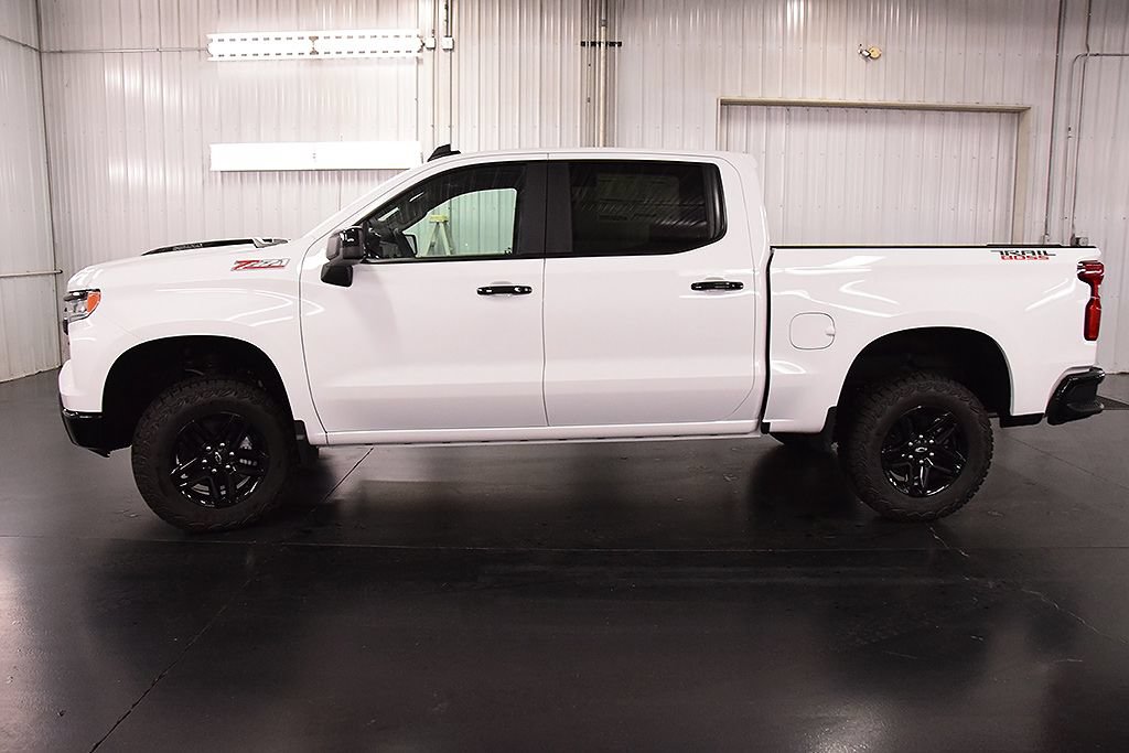 New 2026 Chevrolet Silverado 1500 LT Trail Boss w/ Convenience Package II AWD/4WD image 4