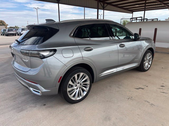 Used 2026 Buick Envision Avenir AWD/4WD image 4