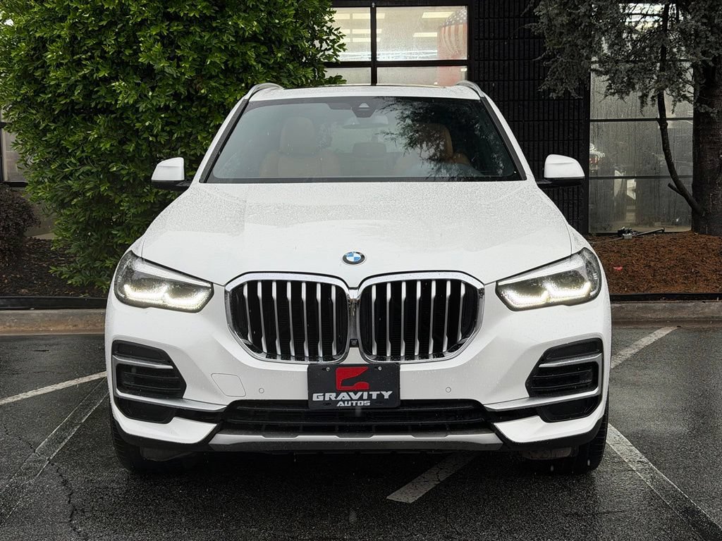 Used 2023 BMW X5 xDrive40i AWD/4WD image 3