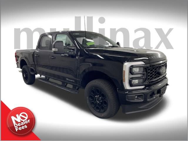 New 2025 Ford F250 XLT w/ Black Appearance Package