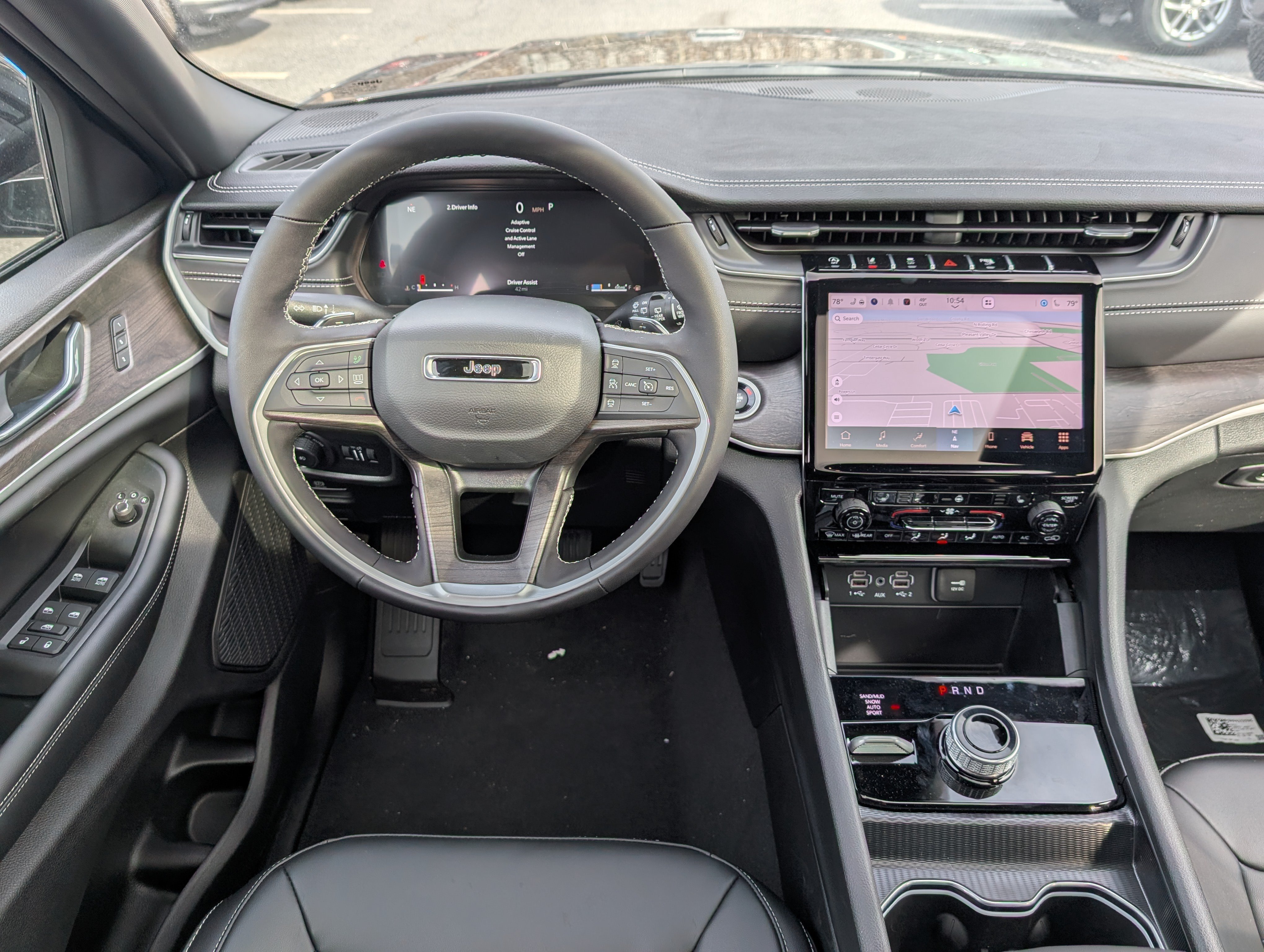 New 2025 Jeep Grand Cherokee Limited AWD/4WD image 16