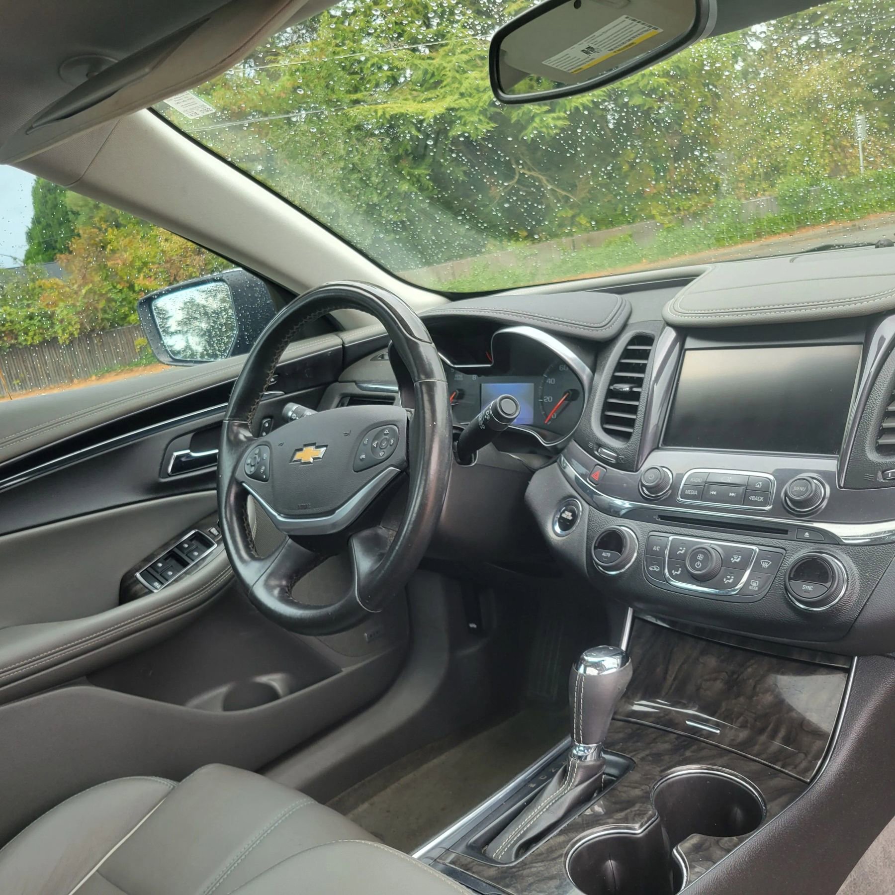 Used 2014 Chevrolet Impala LTZ image 13