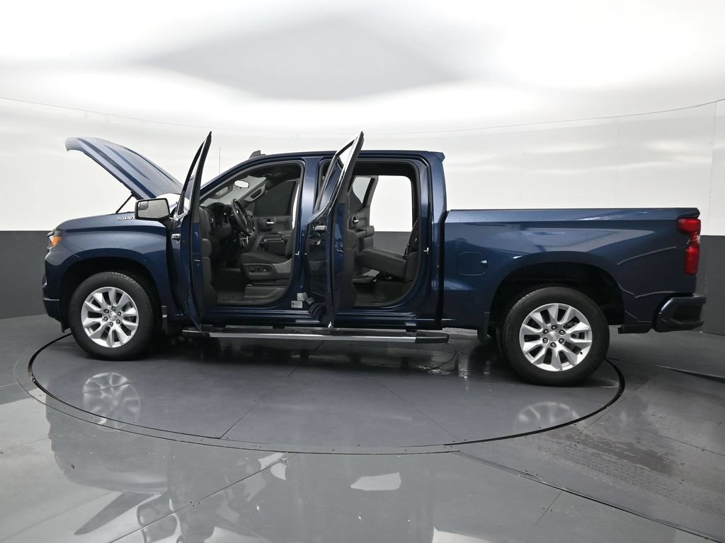 Used 2023 Chevrolet Silverado 1500 Custom RWD image 29