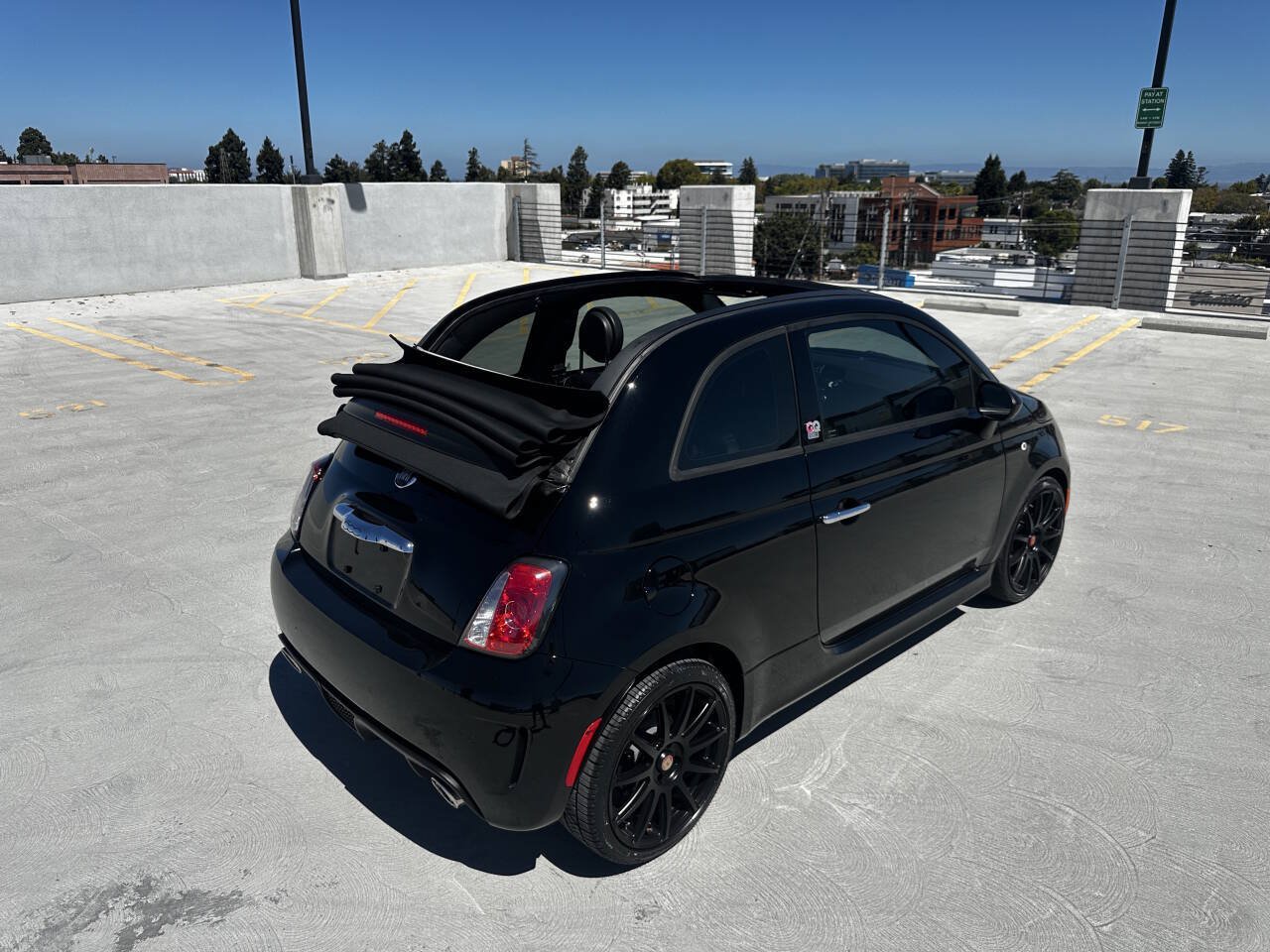 Used 2014 FIAT 500 GQ Edition w/ Comfort/Convenience Group FWD image 11