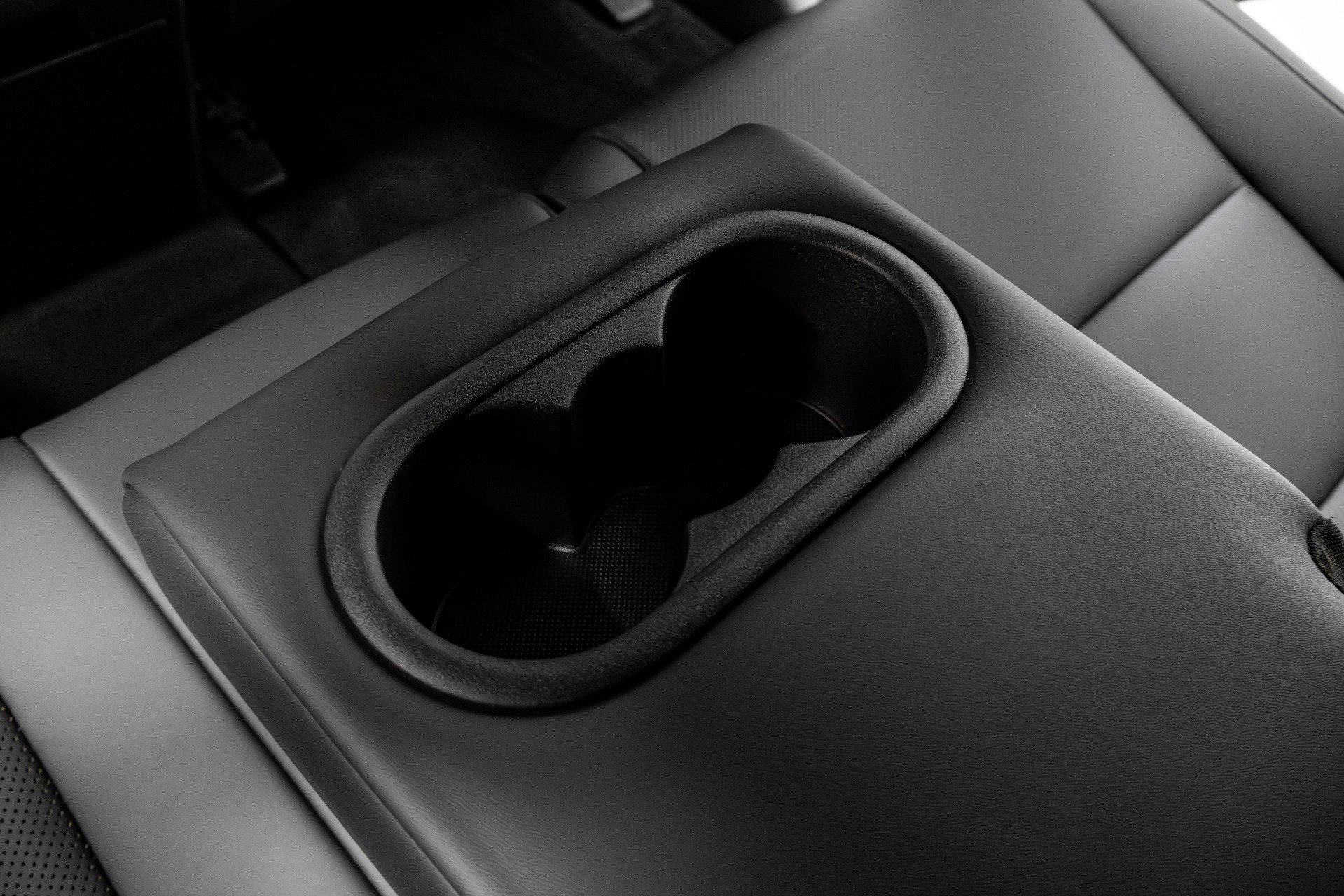 Used 2025 Hyundai Santa Fe SEL image 25