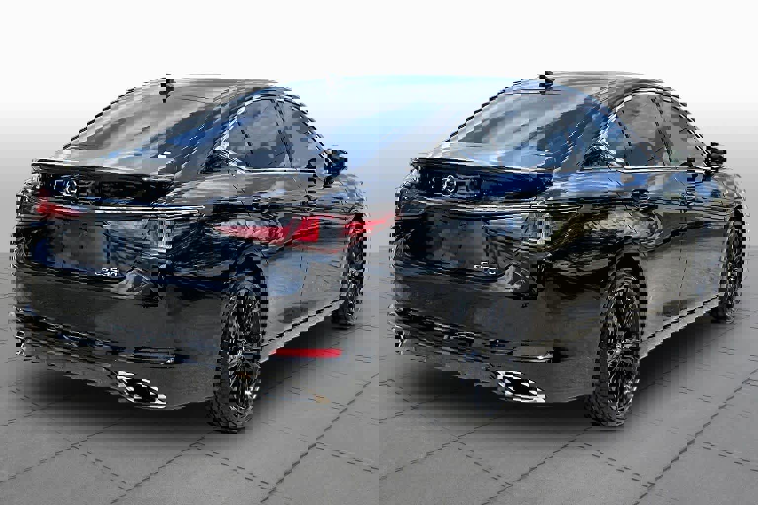 Used 2022 Lexus ES 350 F Sport w/ Accessory Package image 13