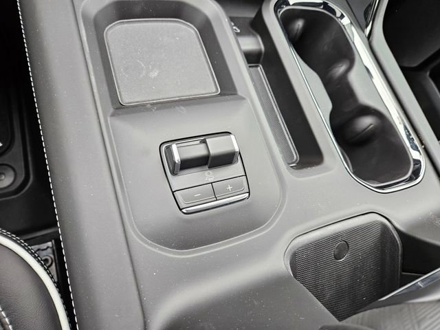 New 2026 GMC Sierra 2500 AT4X w/ LPO, Black Badging Package AWD/4WD image 33