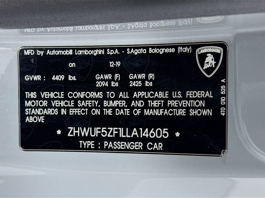 Used 2020 Lamborghini Huracan EVO image 31