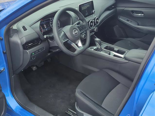 Used 2024 Nissan Sentra SV image 11