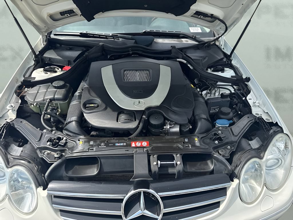 Used 2007 Mercedes-Benz CLK 550 Cabriolet image 16