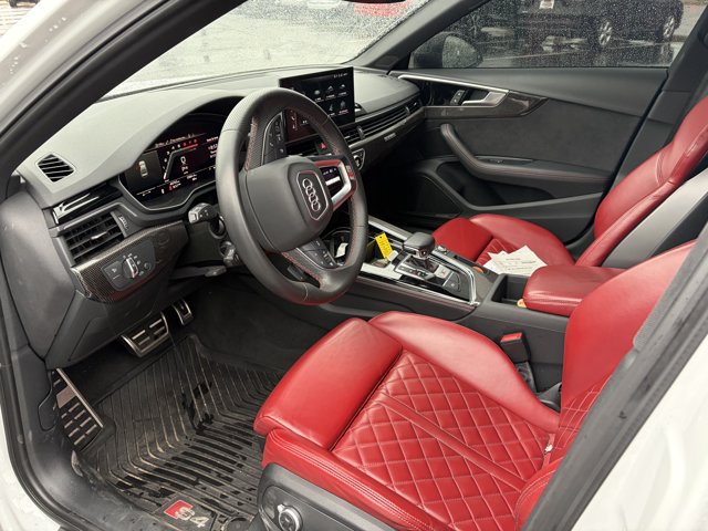 Used 2023 Audi S4 Premium Plus w/ Premium Plus Package AWD/4WD image 5