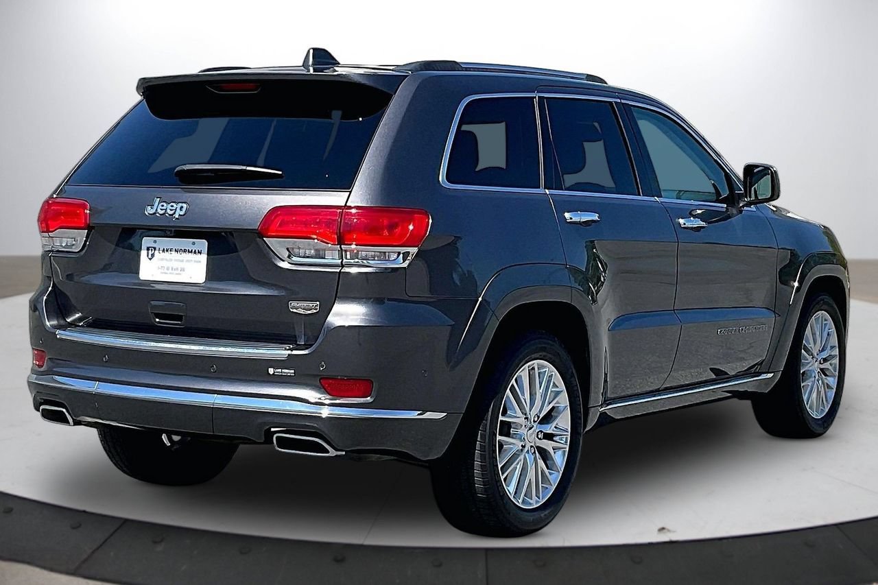 Certified 2017 Jeep Grand Cherokee Summit RWD image 9