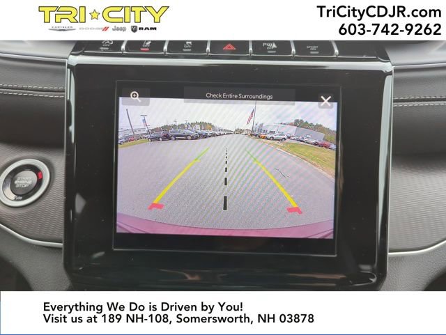 New 2025 Jeep Grand Cherokee Altitude image 19