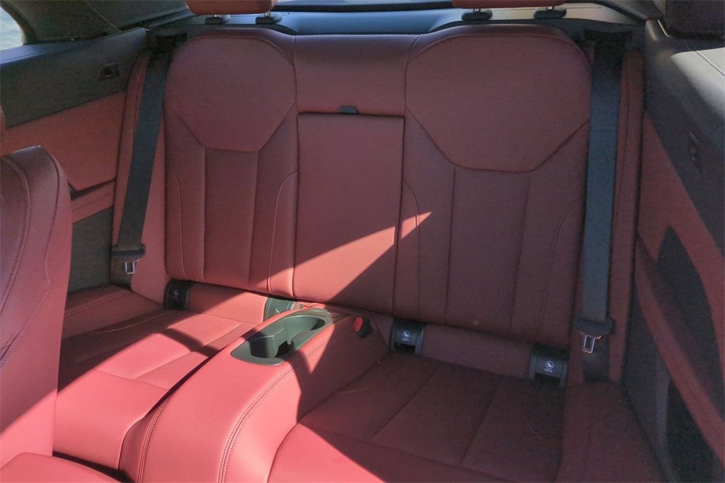 Used 2025 BMW 430i Convertible w/ M Sport Package image 37