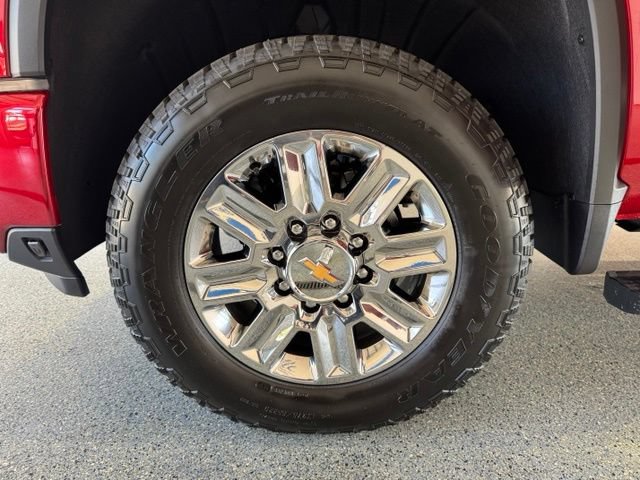 New 2026 Chevrolet Silverado 2500 High Country w/ High Country Premium Package AWD/4WD image 26