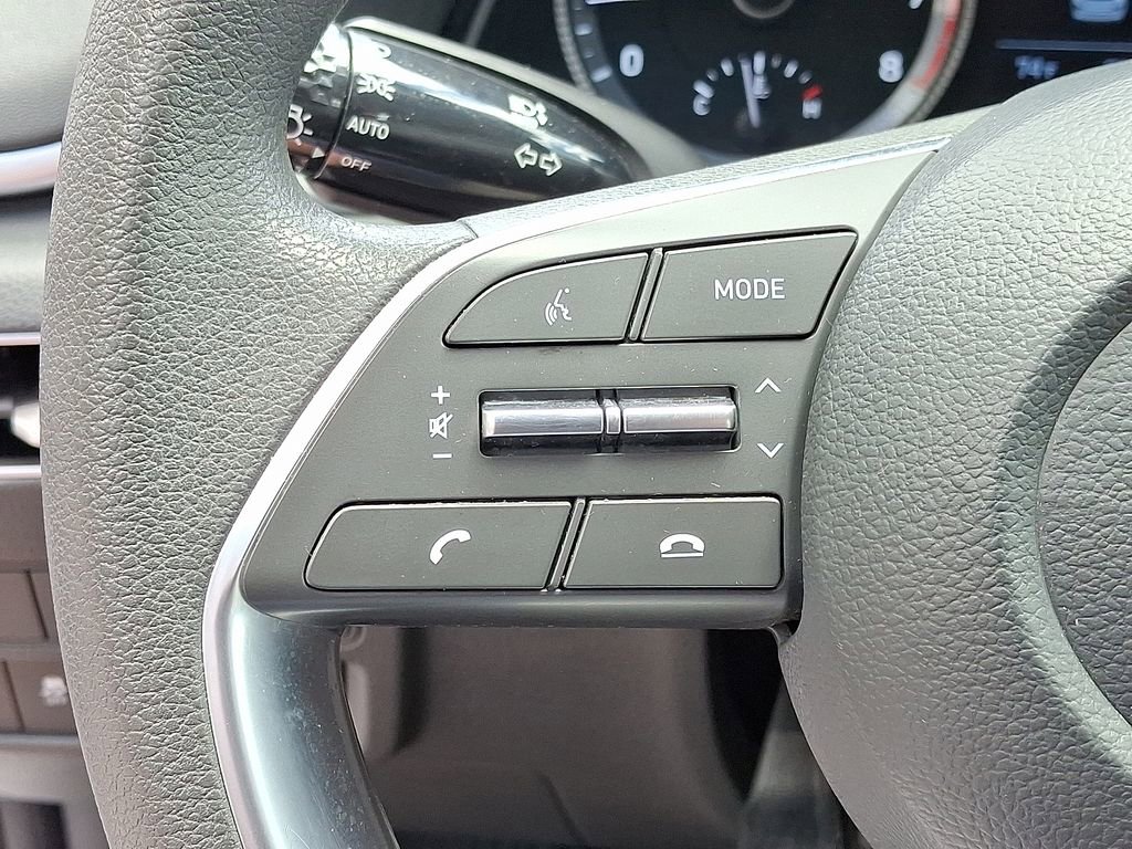 Used 2023 Hyundai Sonata SE FWD image 20