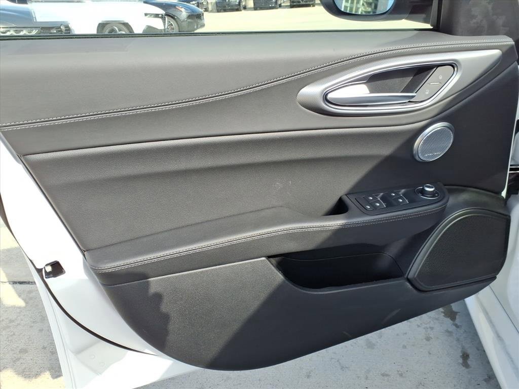 New 2026 Alfa Romeo Giulia image 17