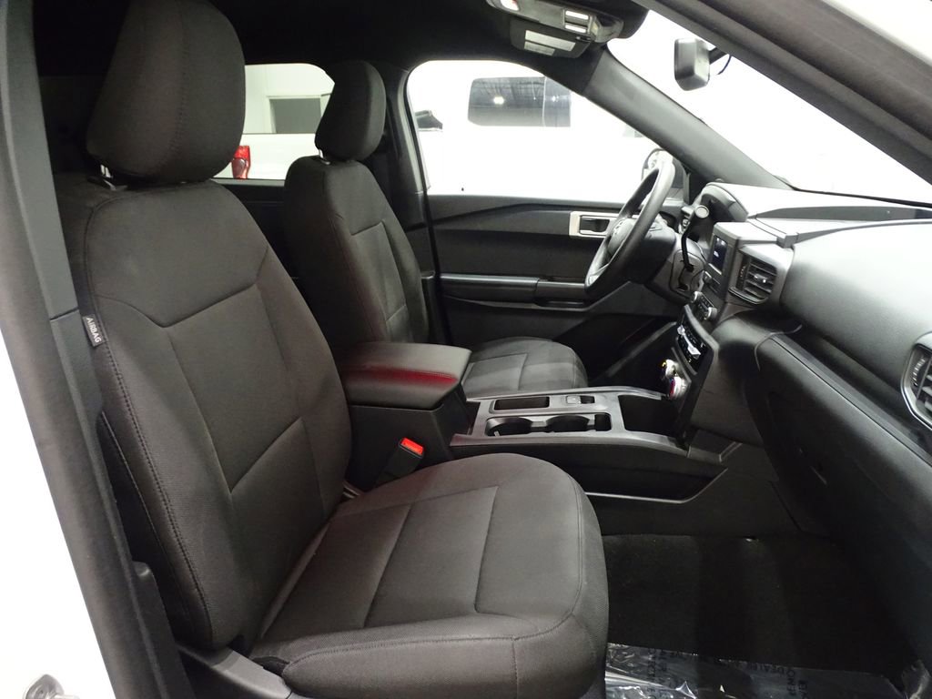 Used 2023 Ford Explorer 4WD Police Interceptor w/ Ultimate Wiring Package image 13