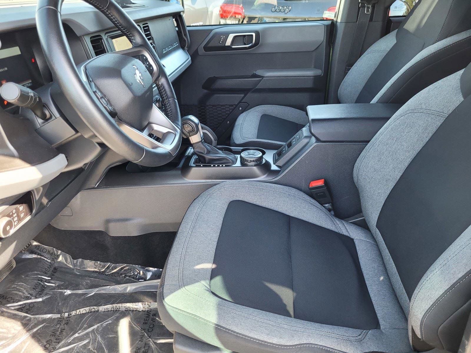 Used 2023 Ford Bronco Big Bend image 21