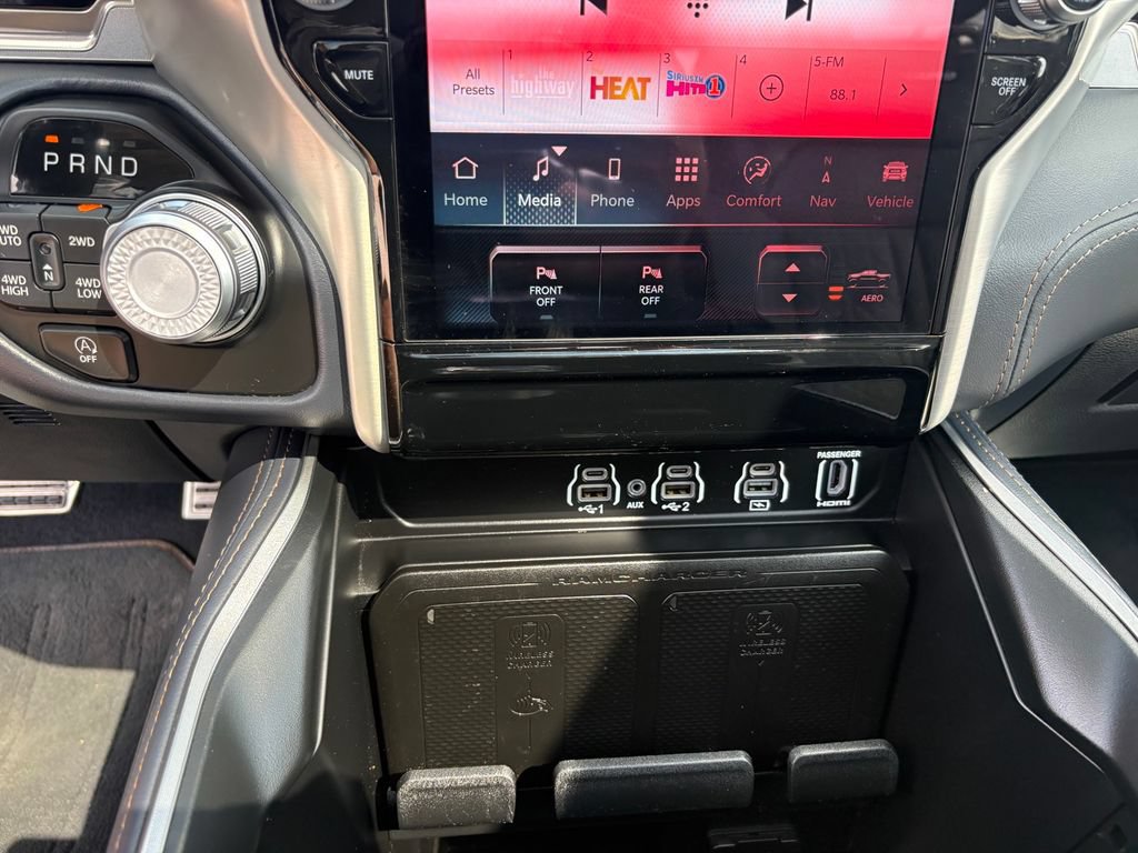 Used 2025 RAM 1500 Tungsten AWD/4WD image 18