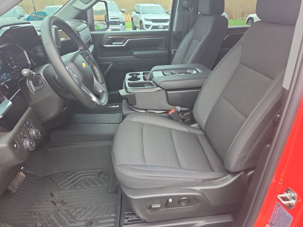 Certified 2026 Chevrolet Silverado 3500 LT w/ Convenience Package AWD/4WD image 26