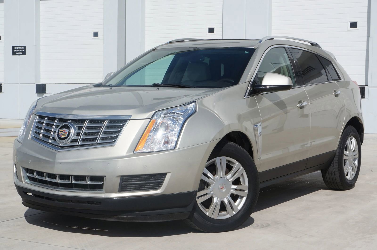 Used 2016 Cadillac SRX Luxury w/ Driver Awareness Package image 6